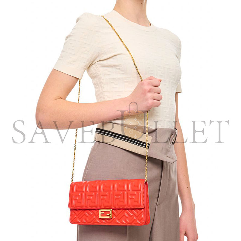 F**di wallet on chain baguette 8m0498aajdf1npy (21*11.5*5cm)